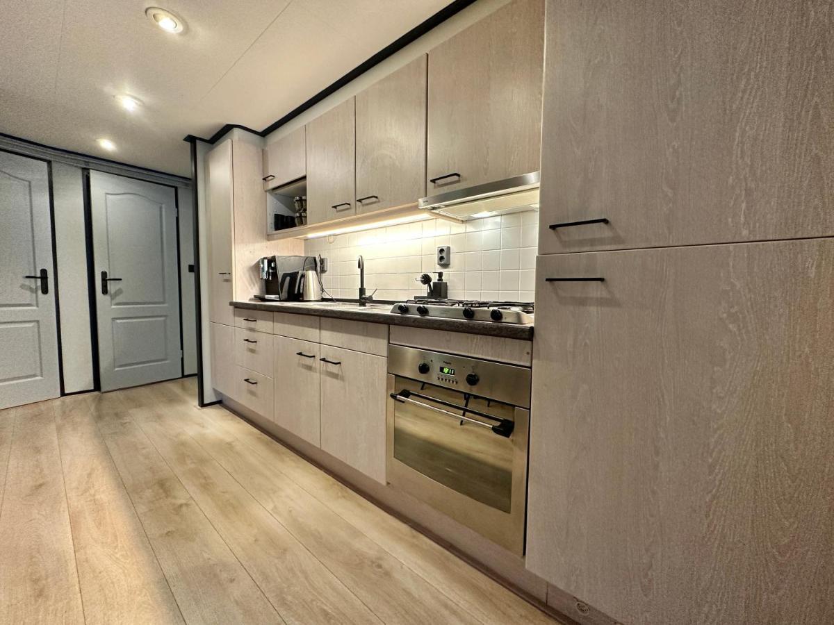 Gezellig Chalet Met 2 Slaapkamers Aan Bosrand Erm Luaran gambar